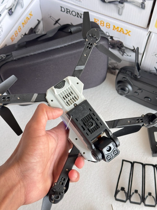 E88 Max Drone