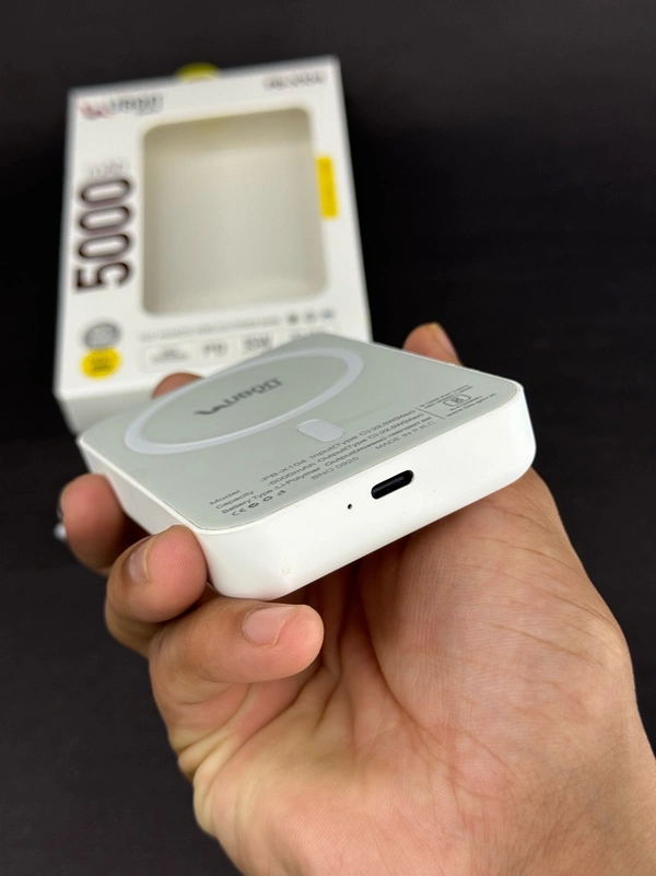 UBON 5,000 Mah Wireless Powerbank