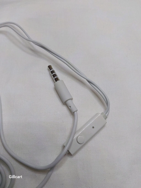 Gionee Earphone White Color - White