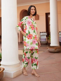 Arihant Creations Women's Printed Cotton Kurti With Pant Set - XXXL, XXXL