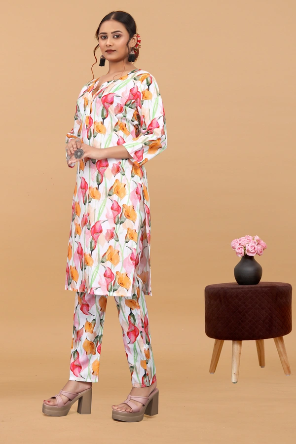 Arihant Creations Women's Cotton Digital Printed Co-Ord Set - Breathable, Stylish & Ready-to-Wear - L