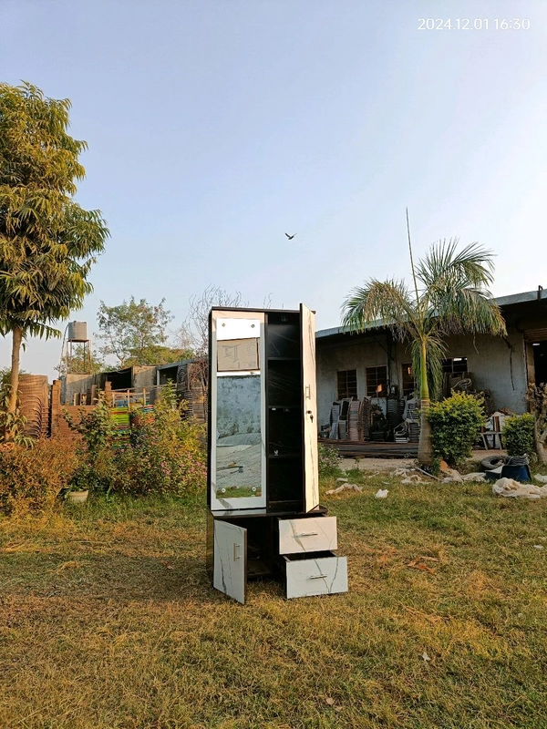 Chetak Dressing-Revolving