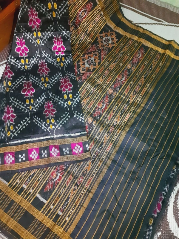 Pata Pure mulberry silk Odisha handloom pointed temple border body bandha khandua saree without blouse...Sktjuly15