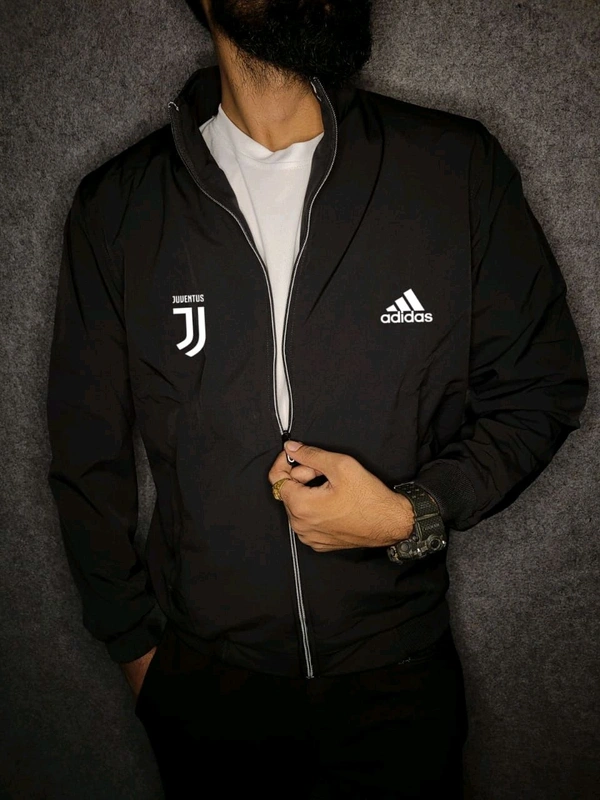 Men Solid Windcheater Sporty - L-40