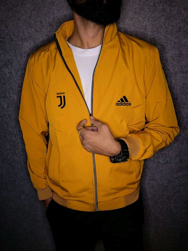 Men Solid Windcheater Sporty - L-40