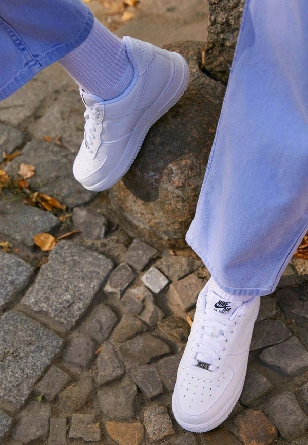 Nike Air Sneakers - 43-9