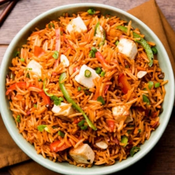 पनीर फ्राइड राइस - हाफ प्लेट