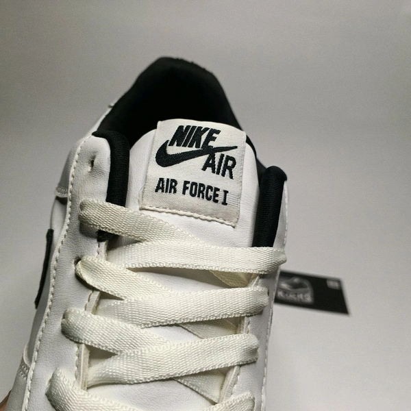Air Force Black Tick - 10