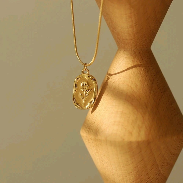 New Design Premium Quality Rose flower Girls Pendant Chain