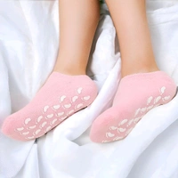 Neo Clean Silicone Heel Socks for Cracked Feet - Moisturizing Spa Gel Socks with Vitamin E & Natural Oils for Women & Men | Repair Dry Cracked Heels & Soften Skin (1 Pair, Random Colour)