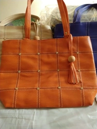 STAVYA SOLID ARTIFICIAL LEATHER SHOULDER BAG - VARIATIONS OF COLORS