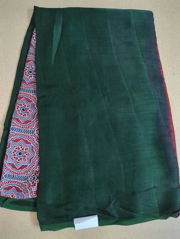 Pure Model Ajarakh - Dark green