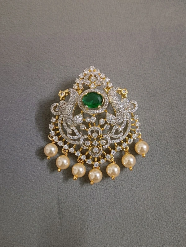 Diamond Replica Pendant  - VZ