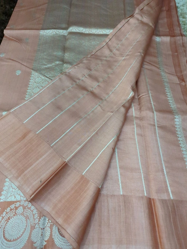 Pure Handloom Raw Mango Pattu - Pink