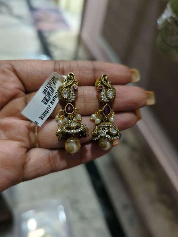 Victorian Junkies  - Vz