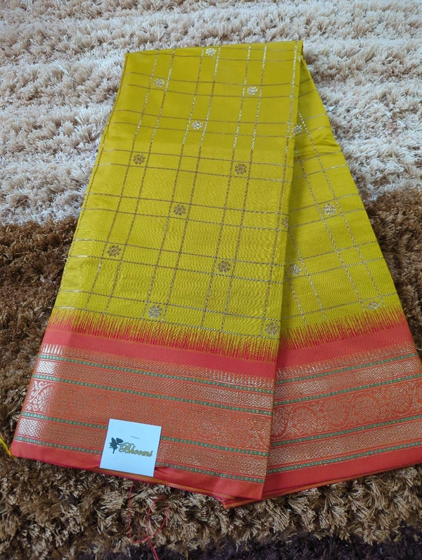 Beneras Paithani  - Gold