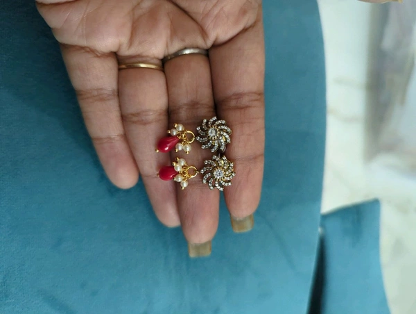 Victorian Earrings  - Vz, Red