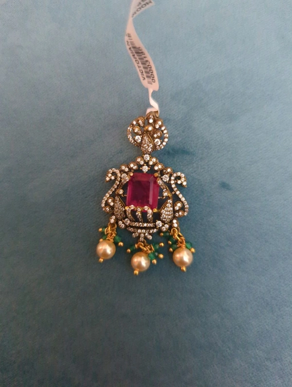 Victorian Pendant  - Vz, pink