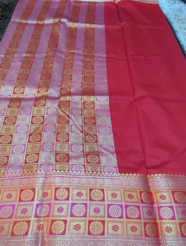 Fancy Beneras - dark green