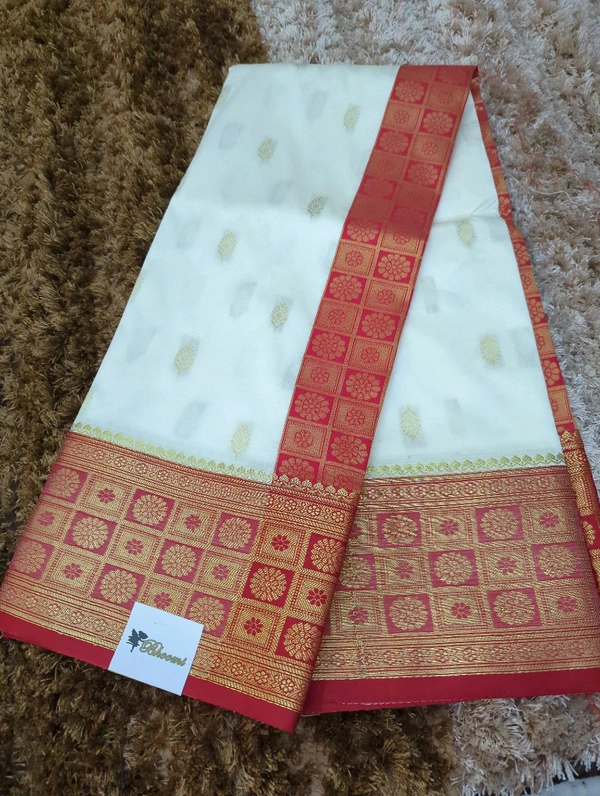 Fancy Beneras - White