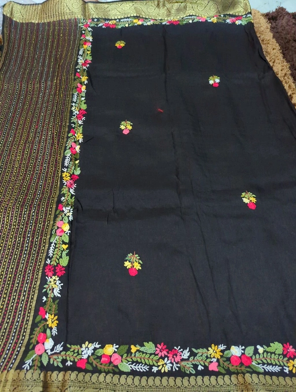 Dola Hand Work - Black