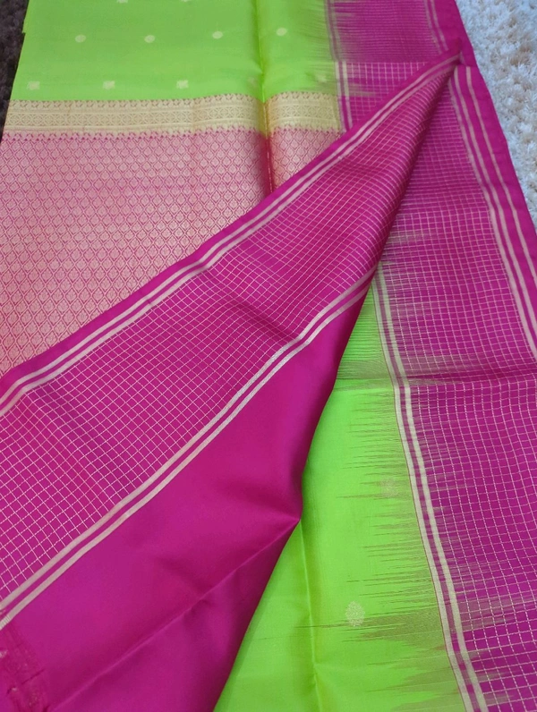 Pure Handloom Soft Silk  - Green