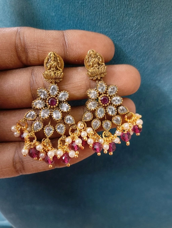 Victorian Earrings  - pink