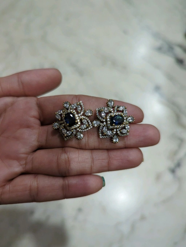 Mossonite Ear Studs Screw Back - Navy Blue