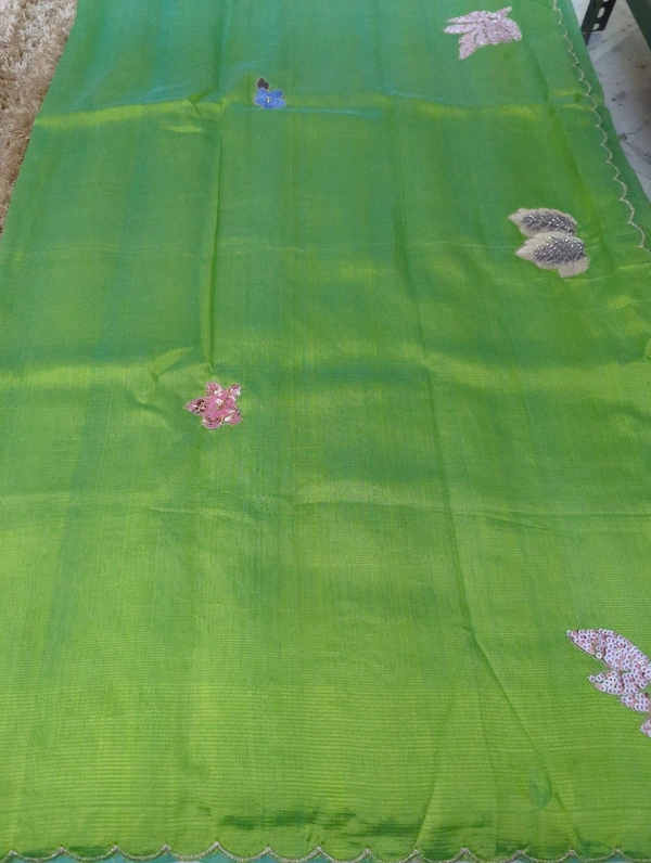 Pure Hand Loom Mangalagiri  With Designer Blouse - Screamin' Green 15