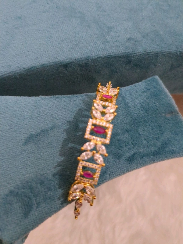 Bracelet 2.4$2.6 - Vz