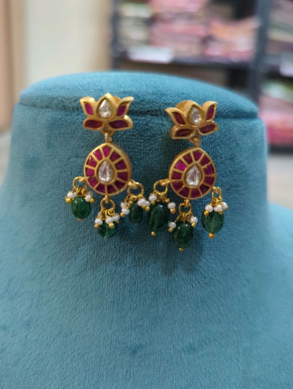 Jadeu Kundan Ear Rings  - Vz