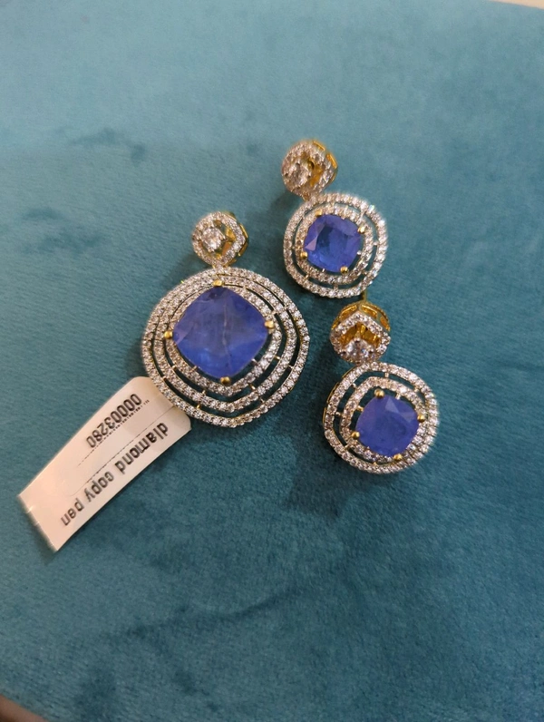 Diamond Copy Pendent With Eartoos - Vz, Melrose