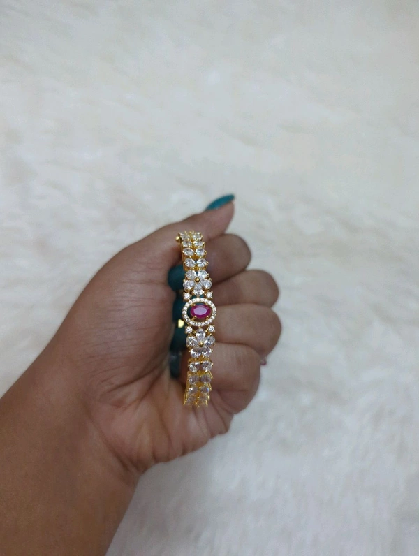 Bracelet 2.4 Size Only  - Vz
