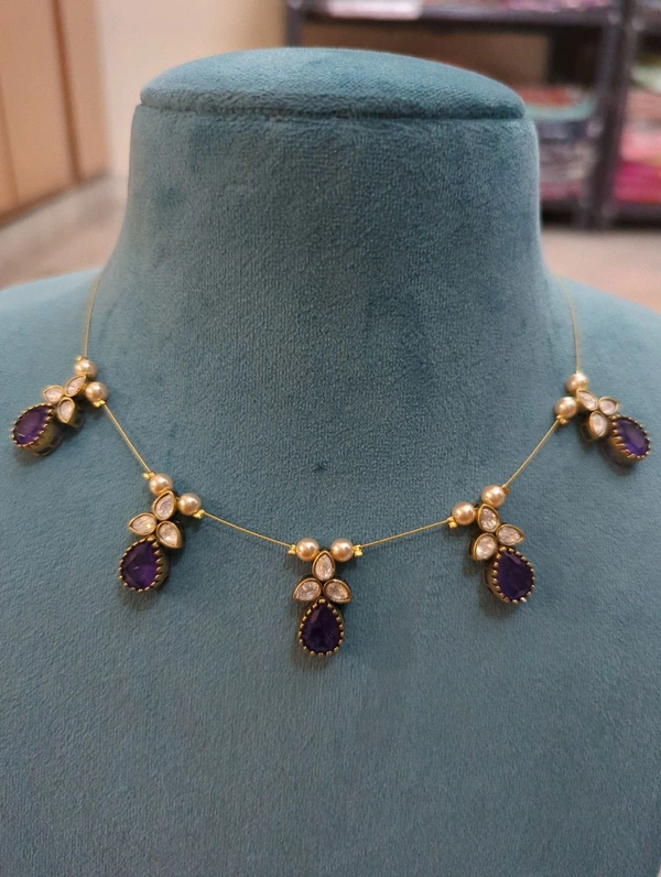 Invisible Chains With Mossanite Pendents - Vz, Seance