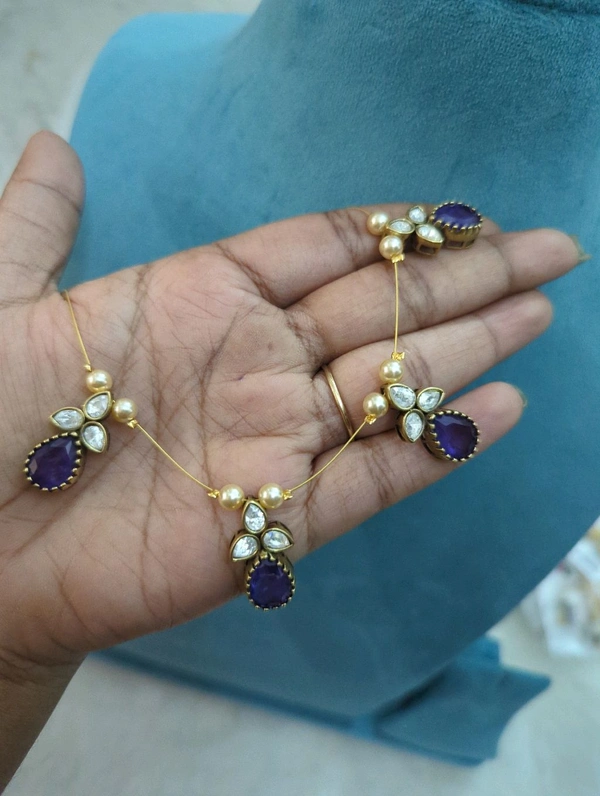 Invisible Chains With Mossanite Pendents - Vz, Seance