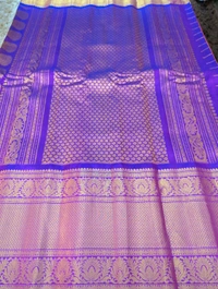 Pure Handloom Gadwal Pattu Kanchi Boardes - Wild Watermelon