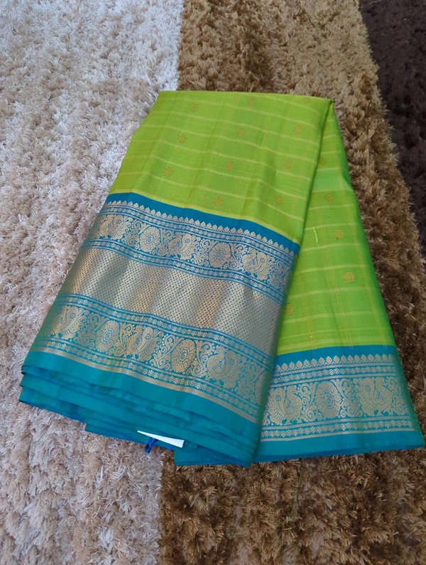 Pure Handloom Gadwal Pattu Kanchi Boardes - Yellow Green