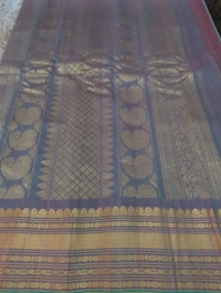 Pure Handloom Gadwal Pattu  - Jungle Mist