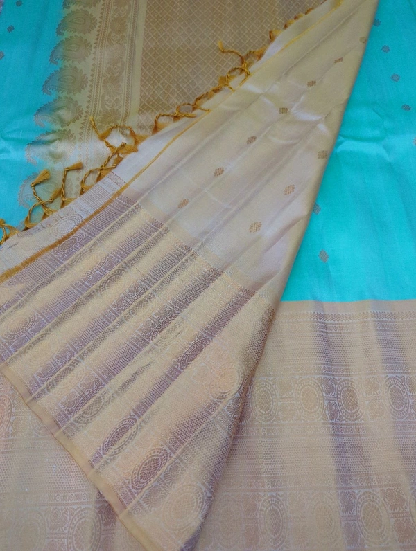 Pure Handloom Premium Gadwal Pattu With Kanchi Boards  - Jungle Mist