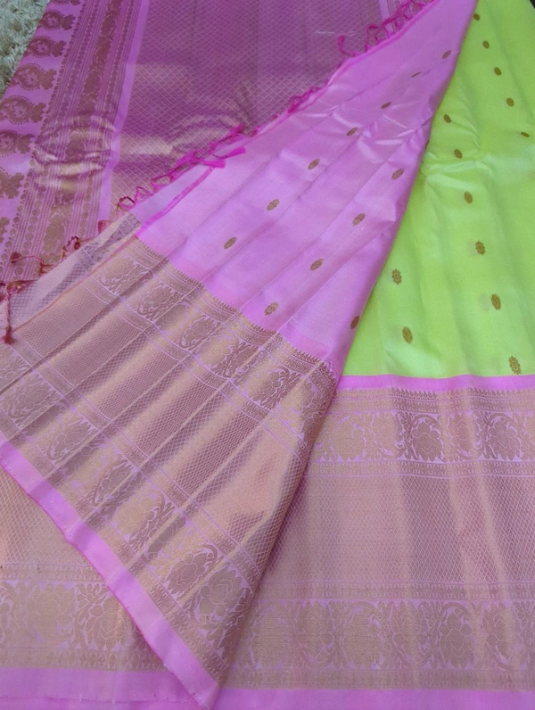 Pure Handloom Premium Gadwal Pattu With Kanchi Boards  - Tusk