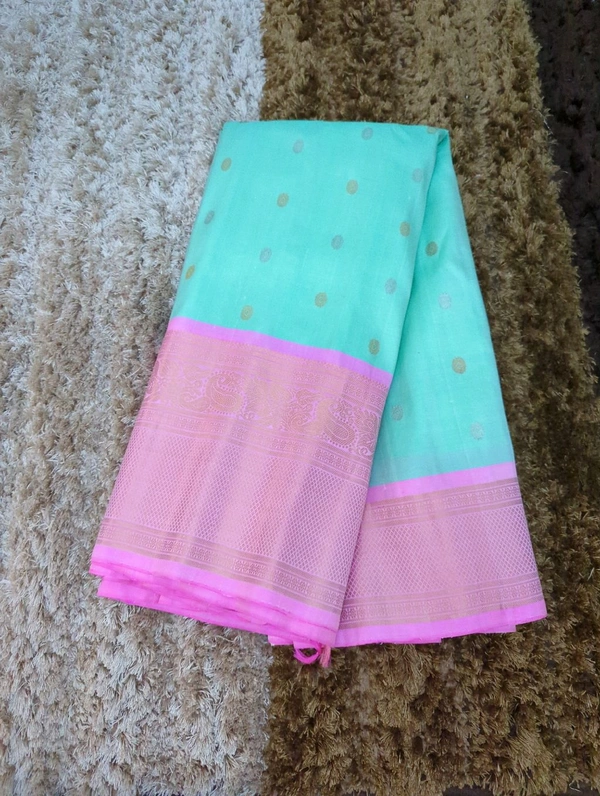 Pure Handloom Premium Gadwal Pattu With Kanchi Boards  - sky blue