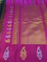 Pure Handloom Designer  Gadwal Pattu  - Black