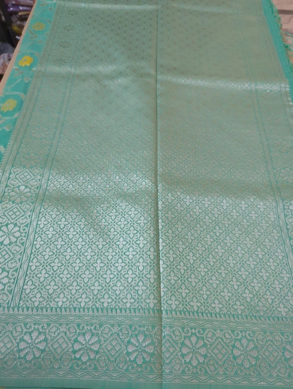 Benerasi Weaving  - Jungle Mist