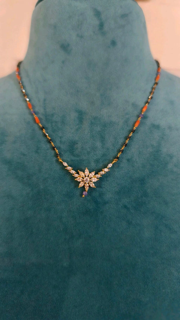 Black Diamonds With Pipe Corals And Purple Chain - White, 17 Inches, Vz