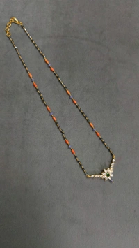 Black Diamonds With Pipe Corals And Purple Chain - Green, 17 Inches, Vz