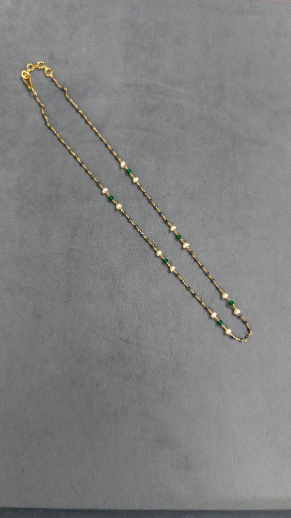 Black Diamonds With Real Pearls And Manulu,Single Line - 16 Inches, Green, Vz