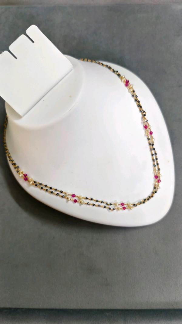 Black Diamonds With Real Pearls And Manulu,2 Lines - Red, 18 Inches, Vz
