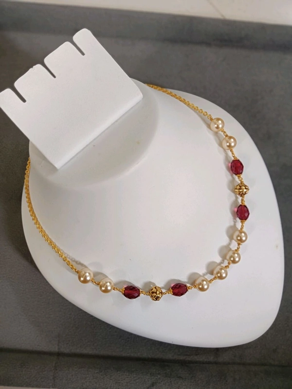 Swarorsk And Manulu Chain  - Red