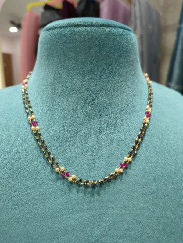 Black Diamonds With Swarovski And Manulu - VZ