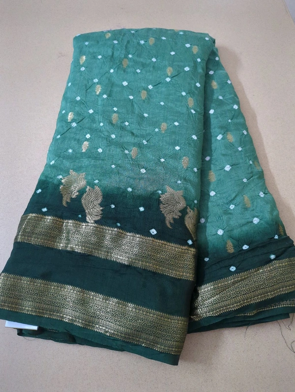 Dola Designer  - Dark green